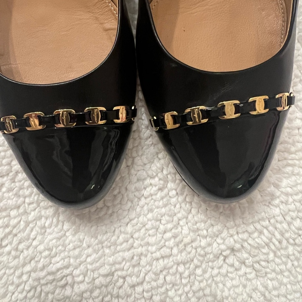 Salvatore Ferragamo Black Patent Leather Block Heel Pumps with Gold Accent - Picture 5 of 9